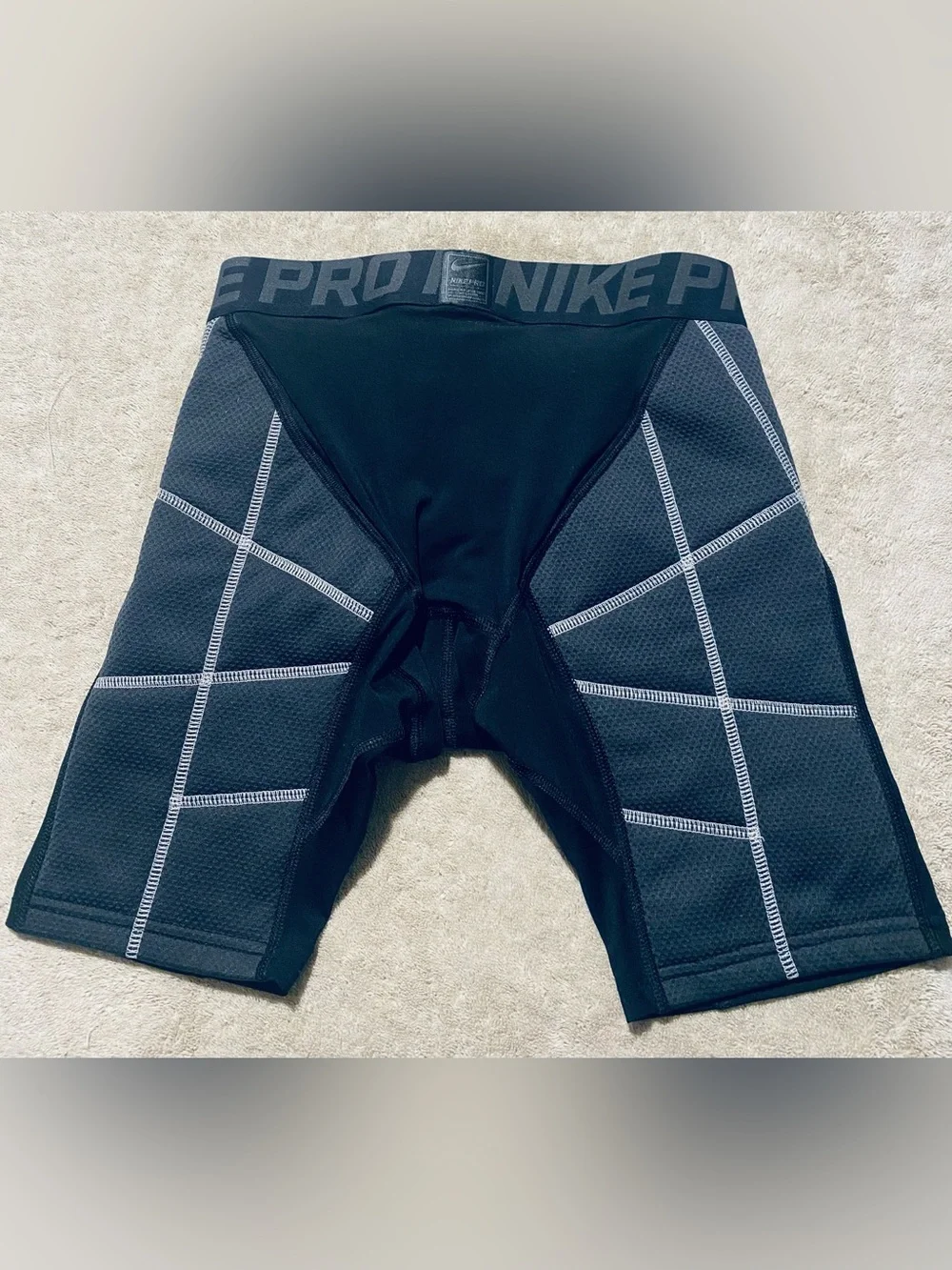 Nike boys youth baseball sliding shorts size youth boys medium